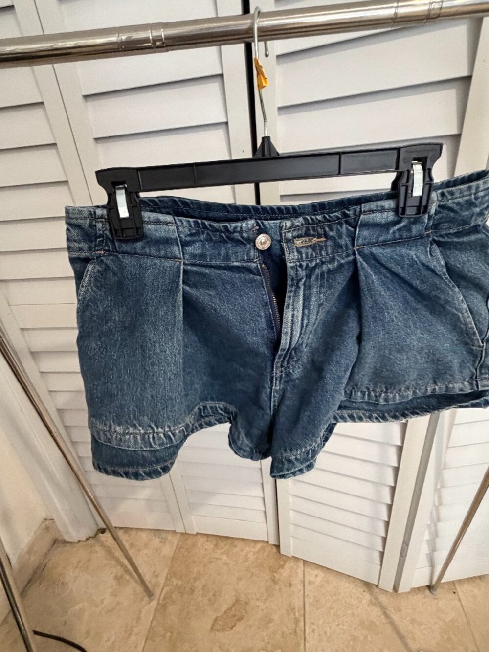 We The Free CRVY Pleated Denim Shorts